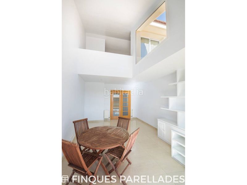 Foto f50675fa-7605-461e-8392-fc9daac6f37a. Àtic amb calefacció aparcament piscina a Can Pei Sitges