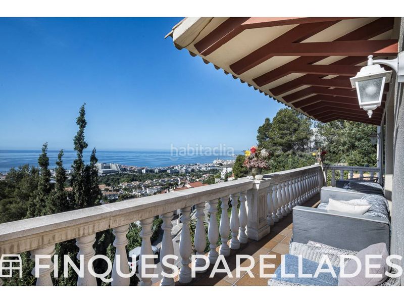 Foto 3572c751-71d3-43df-9164-974c2ed6142f. Casa amb aparcament piscina a Levantina - Montgavina - Quintmar Sitges