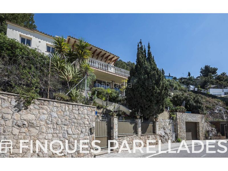 Foto 4cef153c-ac70-4d69-a58d-48125ce82bda. Casa amb aparcament piscina a Levantina - Montgavina - Quintmar Sitges