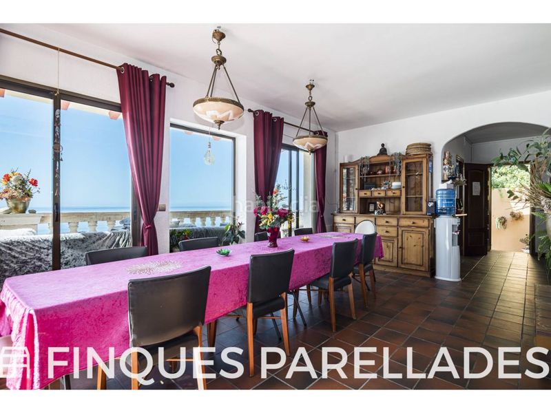 Foto 5f24728f-a2e7-4207-a78d-b0fb4806e97e. Casa amb aparcament piscina a Levantina - Montgavina - Quintmar Sitges