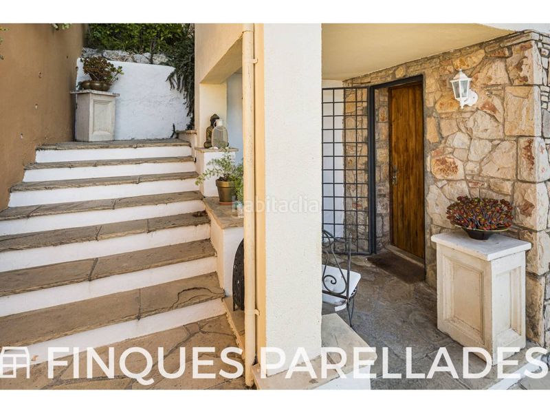 Foto 67c3a887-649a-4410-8bd1-e6866402f504. Casa amb aparcament piscina a Levantina - Montgavina - Quintmar Sitges