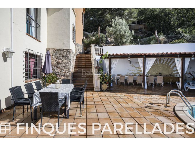 Foto b50ccdfc-d5fb-43ee-aa7f-cff07d0949f2. Casa amb aparcament piscina a Levantina - Montgavina - Quintmar Sitges