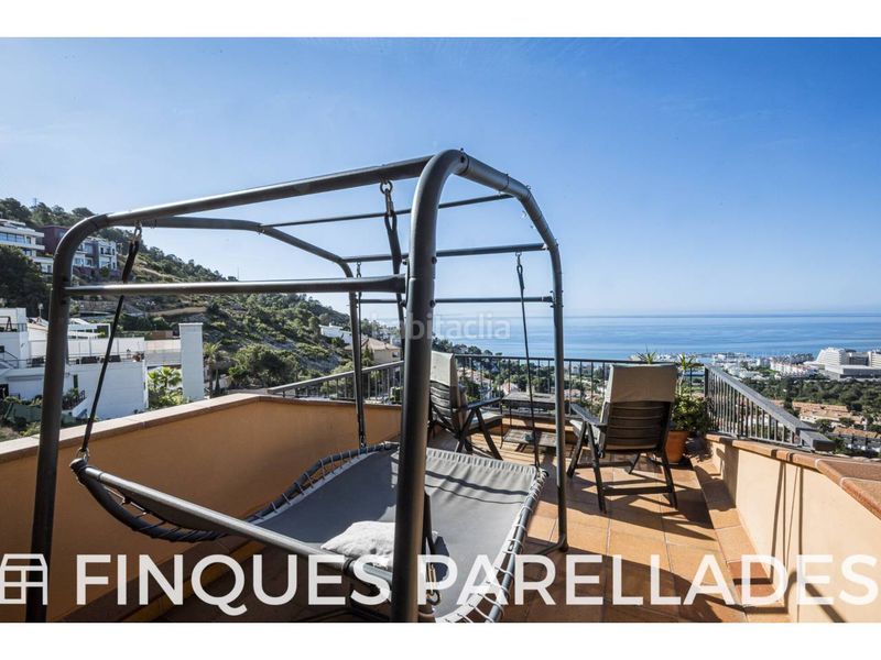 Foto c58b9b18-c3ba-4f87-961f-aef10d63560f. Casa amb aparcament piscina a Levantina - Montgavina - Quintmar Sitges