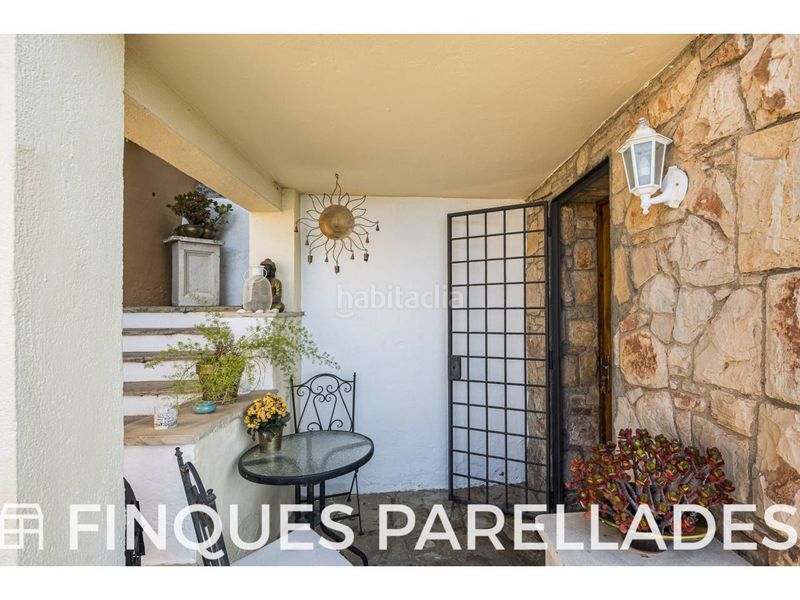 Foto ec505175-f05d-4fcb-b701-c0037ca72322. Casa amb aparcament piscina a Levantina - Montgavina - Quintmar Sitges
