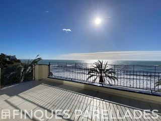 Àtic a Aiguadolç - Sant Sebastià. Inigualable ático dúplex en primera linea de mar en sitges.  zon