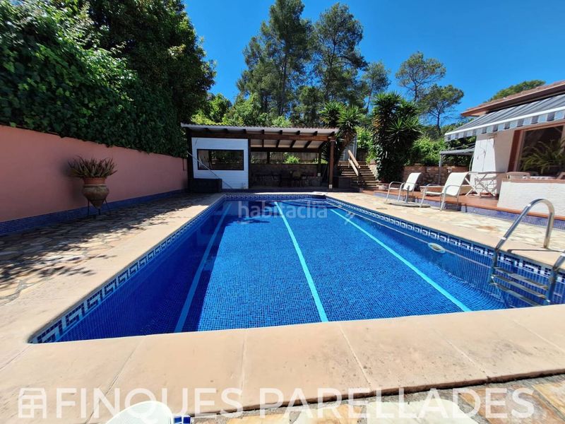 Foto 55ddf6e1-5e1a-4498-a32e-6b86e4f02e12. Casa amb calefacció aparcament piscina a Olivella