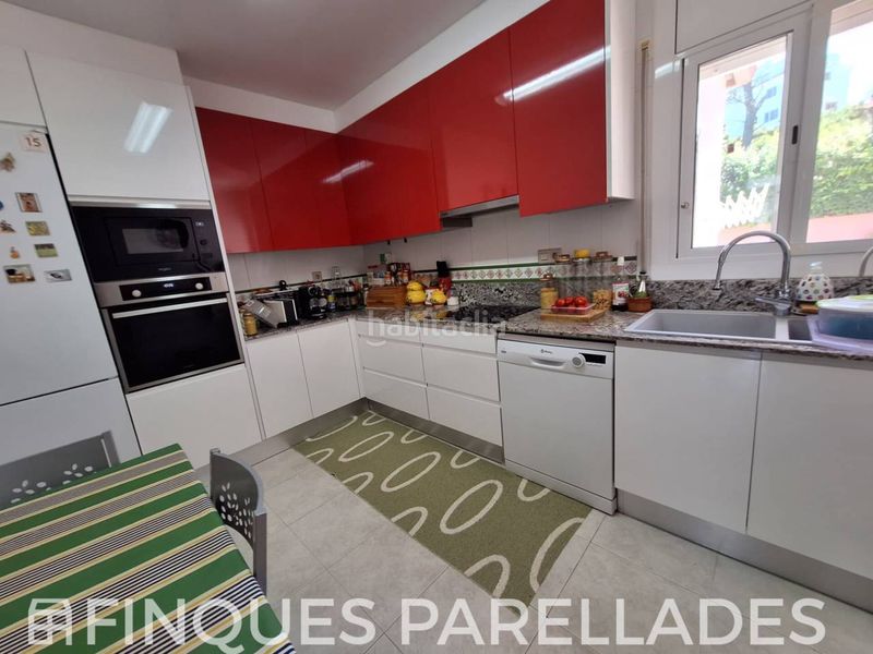 Foto 5729731b-e460-447f-9a90-6556a82cd26c. Casa amb calefacció aparcament piscina a Olivella