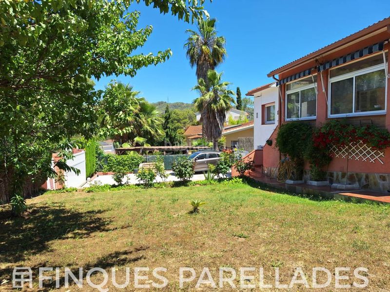 Foto d12b2d57-ec72-419e-8a53-16edb033e639. Casa amb calefacció aparcament piscina a Olivella