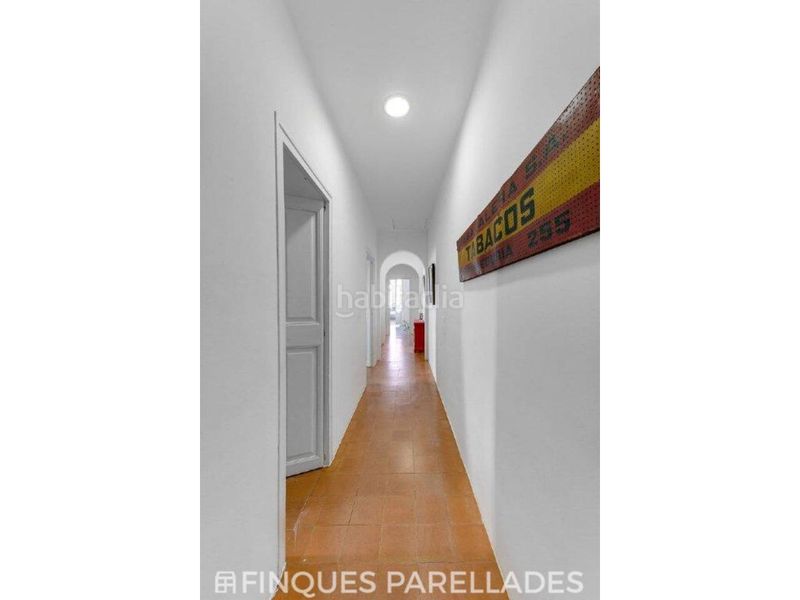 Foto 6afa4864-d1bc-425b-96d5-c79ab39cdd35. Edifici a Centre Sitges