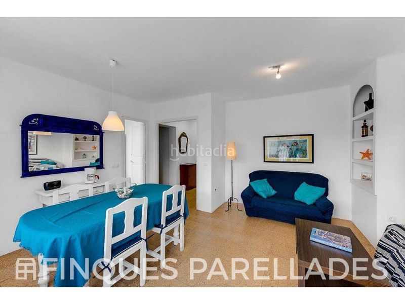 Foto a0742b1d-a34a-40ef-83f5-a49d8a44370a. Edifici a Centre Sitges