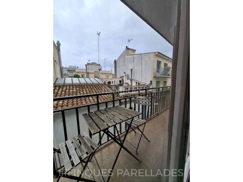 Foto f0397ab1-09d7-47b3-94b1-ae5c58a42fff. Pis a Centre Sitges
