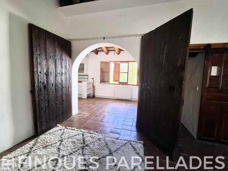 Foto 02d6623f-5437-4338-923d-be62acf86b3f. Casa amb aparcament a Levantina - Montgavina - Quintmar Sitges