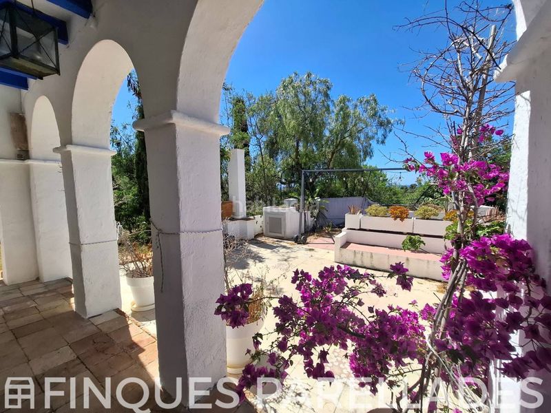 Foto 07eb6d77-3f07-40a7-bb5d-82bb558831aa. Casa amb aparcament a Levantina - Montgavina - Quintmar Sitges