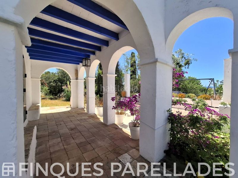 Foto 18845586-23a6-42d4-9bca-9da8be316dce. Casa amb aparcament a Levantina - Montgavina - Quintmar Sitges