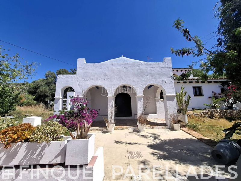Foto a8430dfa-daee-4030-8650-0054191f25f9. Casa amb aparcament a Levantina - Montgavina - Quintmar Sitges