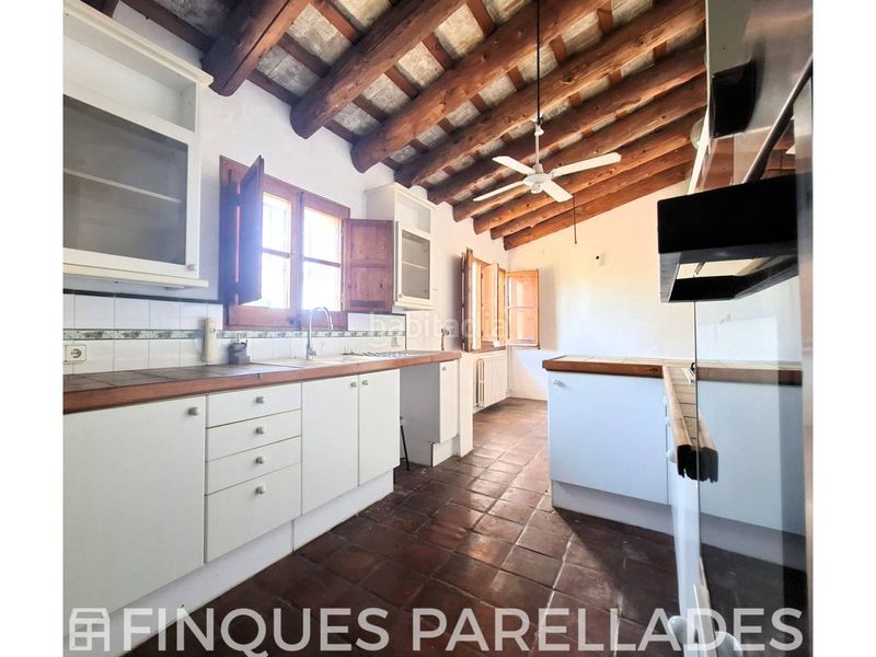 Foto db67269c-9d3a-4e51-9a8d-250013de2417. Casa amb aparcament a Levantina - Montgavina - Quintmar Sitges