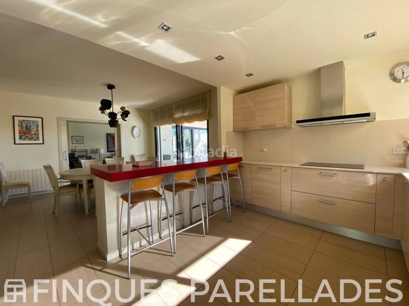 Foto dac89962-788b-4a9a-a910-641ffd47e626. Casa amb calefacció aparcament piscina a Can Pei Sitges