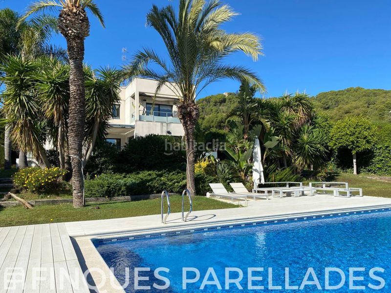 Foto f1499bb8-aae2-441c-b196-b11880f75294. Casa amb calefacció aparcament piscina a Can Pei Sitges