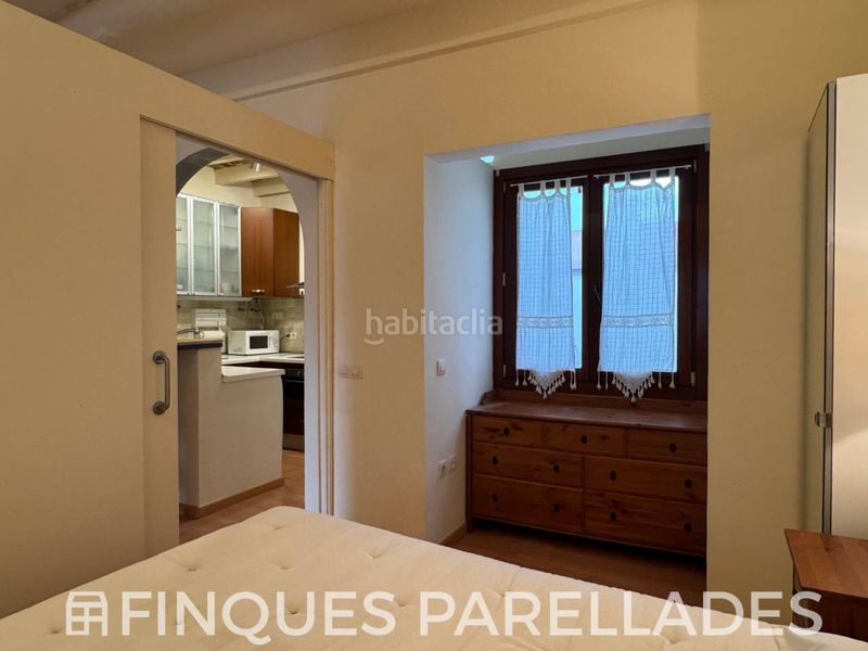 Foto a0b6e5d1-1a06-43f1-8140-27f91b4f9217. Pis a Centre Sitges