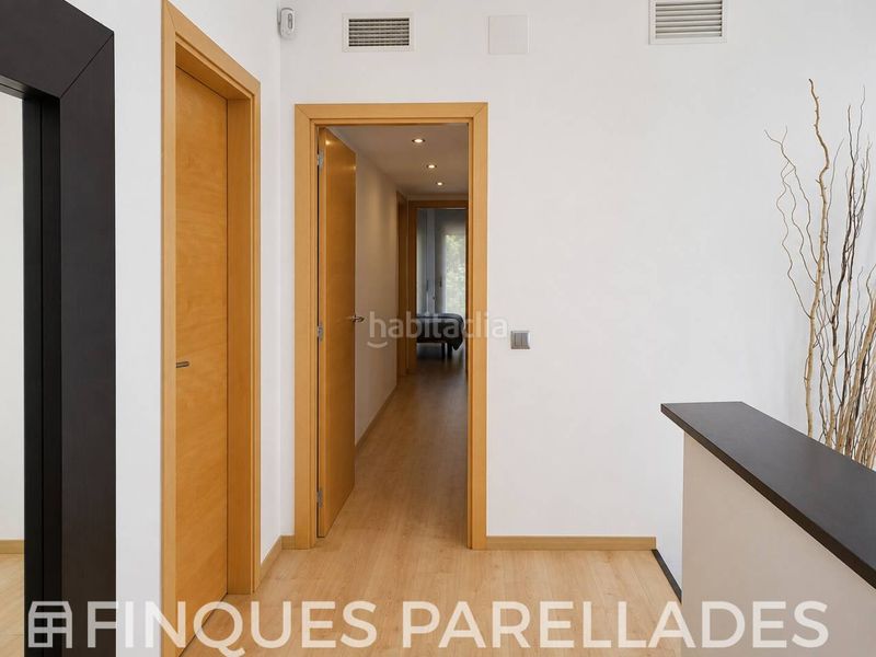 Foto 8f0ee6ec-d3be-4235-b7ff-dbc4bb1ea350. Casa amb aparcament piscina a Canyelles