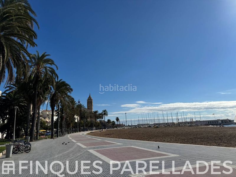 Foto c8e43320-43e5-44c0-91f2-962308f05fbf. Traspàs local comercial a Centre Sitges