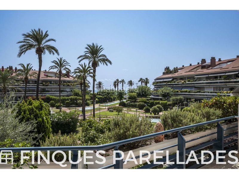 Foto a58717de-8eea-41ab-bdde-5f8d148d1dba. Pis amb calefacció aparcament piscina a Can Girona - Terramar - Vinyet Sitges