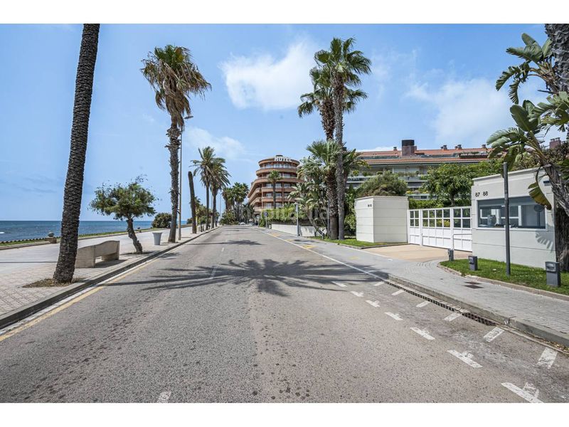Foto b789dffd-42bd-4147-81e9-4604fcaa857a. Àtic amb calefacció aparcament piscina a Can Girona - Terramar - Vinyet Sitges