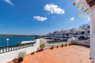 Chalet in Santa Anna-Sol de l´Est. Restaurante/disco con vistas