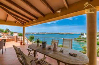 Chalet en Cala Llonga-Sa Mesquida. Chalet en venta en mahon con vistas al mar