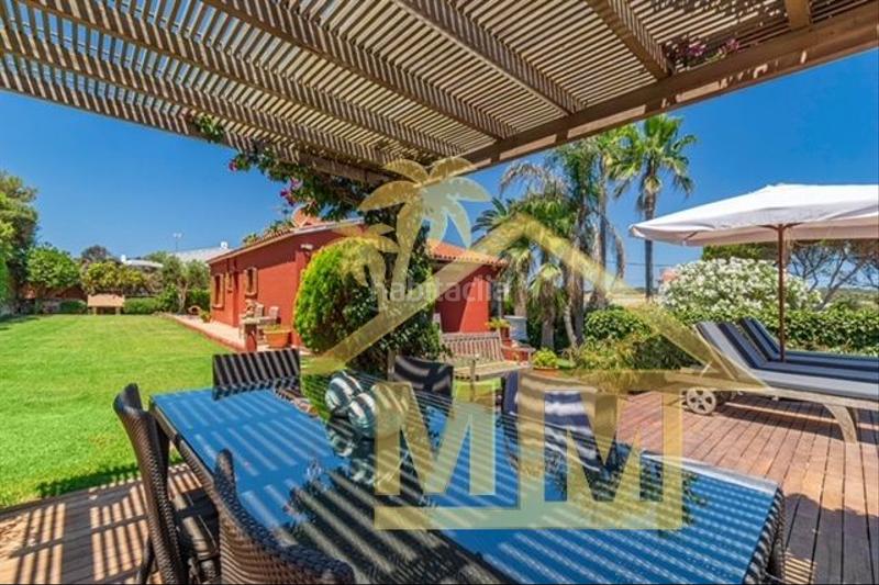 Foto add85763-5c37-4dd8-8cd9-d51091e47e7a. Chalet in carrer llevant de punta prima 24 in Biniancolla-Punta Prima Sant Lluís