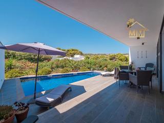 Xalet a Avinguda port d'addaia 2. Chalet moderno en addaya con piscina privada