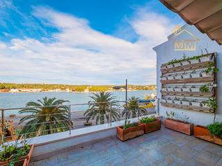 Casa adosada  Moll de ponent. Casa en el puerto de mahon con vistas