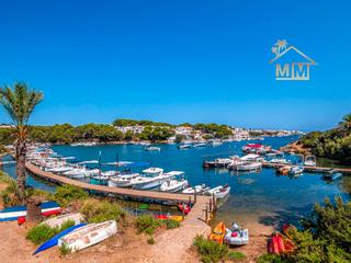 Apartament a Carrer cala molí 107. Apartamanto con vistas al mar y gran terraza