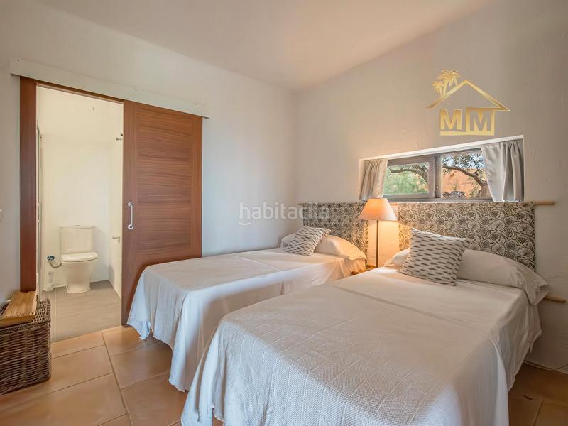 Foto a0f68062-95f0-4de6-bfb5-bd67de9206c7. Chalet en carrer de llevant 31 chalet en binisafua con vistas al mar vigilancia 24/7 picina jardin en Sant Lluís