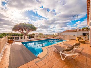 Chalet à Cala Llonga-Sa Mesquida. Cala llonga | impecable chalet en zona residencial