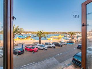 Edificio en Moll de llevant 132. Mahón| magnífica propiedad en el puerto
