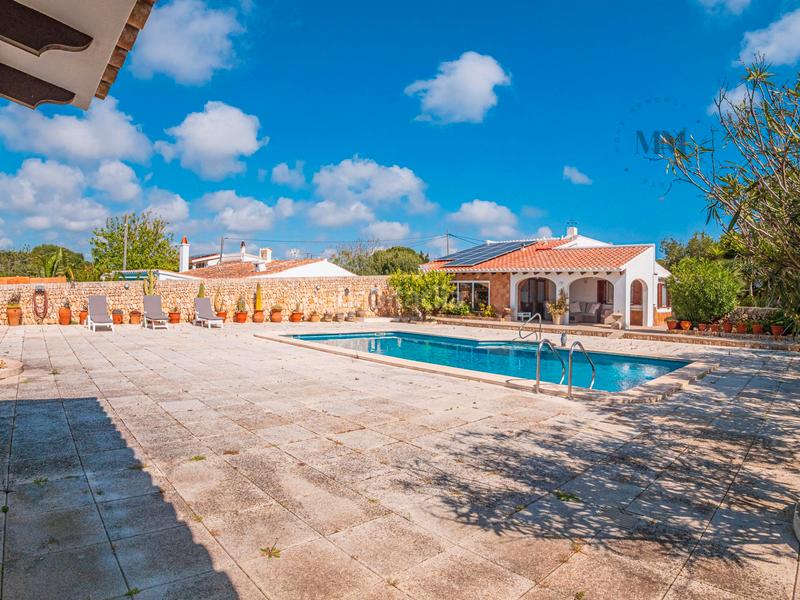 Foto 24118cff-96f8-4d99-8a56-0143bd17b826. Casa en carrer s'arribada 21 casa de campo en venta en menorca en Sant Lluís