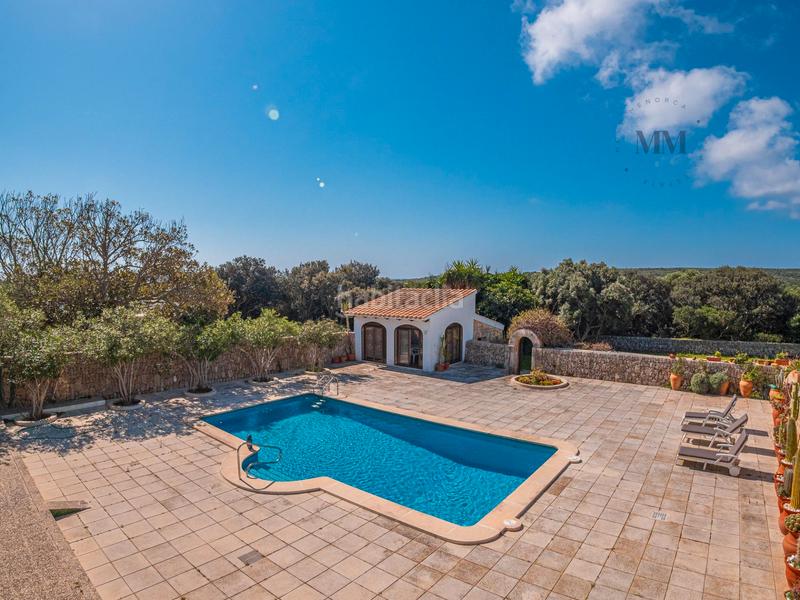 Foto e8d08a5d-25ef-43a8-b20f-476caedc6b87. Casa en carrer s'arribada 21 casa de campo en venta en menorca en Sant Lluís