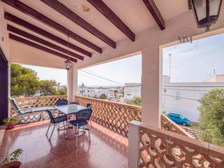 Xalet a Carrer de mar blava 2bi. Chalet en venta en punta prima, menorca