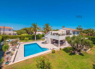 Xalet a Carrer noria riera 18. En exclusiva con move menorca propiedad en venta