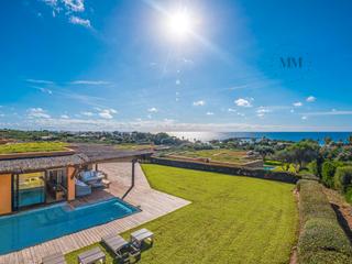 Xalet a Carrer tramontana 15. Exclusivo chalet en venta en menorca