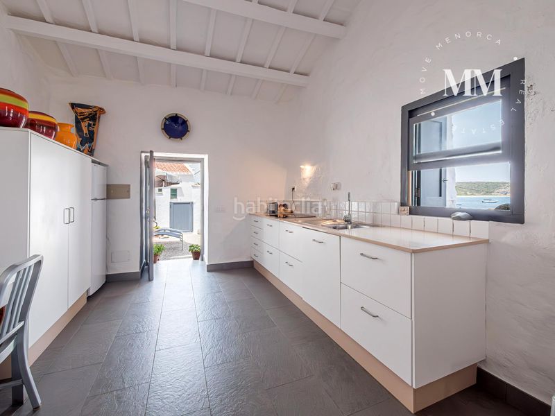 Foto d404e264-1061-4610-b473-07b6b53a0f5f. Casa pareada en exclusiva, vivienda única frente al mar en sa mesquida en Maó / Mahón