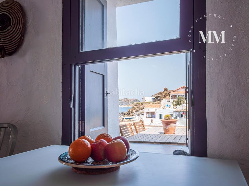 Foto e6bbfeb6-7b95-40fe-bd99-db97cf5b023b. Casa pareada en exclusiva, vivienda única frente al mar en sa mesquida en Maó / Mahón