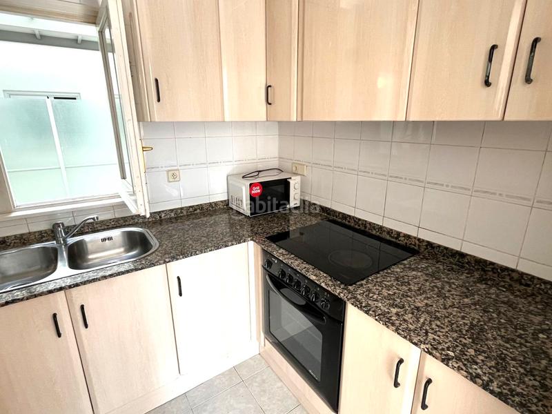 Foto 0e895834-b06b-4b72-94e3-2cc3bc446f45. Dreistöckige wohnung mit parking in Avinguda Catalunya Palamós