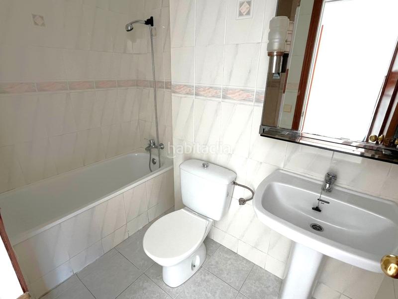 Foto 363f1ff0-45e5-4c77-b6c0-a5d933a857d9. Dreistöckige wohnung mit parking in Avinguda Catalunya Palamós