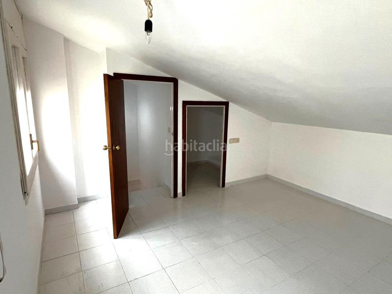 Foto 5cace8fe-4763-473c-b88e-ba4b2d137b2e. Dreistöckige wohnung mit parking in Avinguda Catalunya Palamós