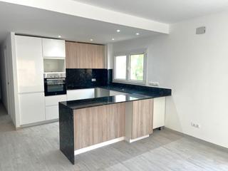 Pis a Centre. Piso en venta totalmente reformado en el pedró de palamós