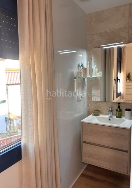 Foto e9cf2d26-e736-4e2a-a28a-7507c79bda31. Casa amb calefacció aparcament a Centre Palamós