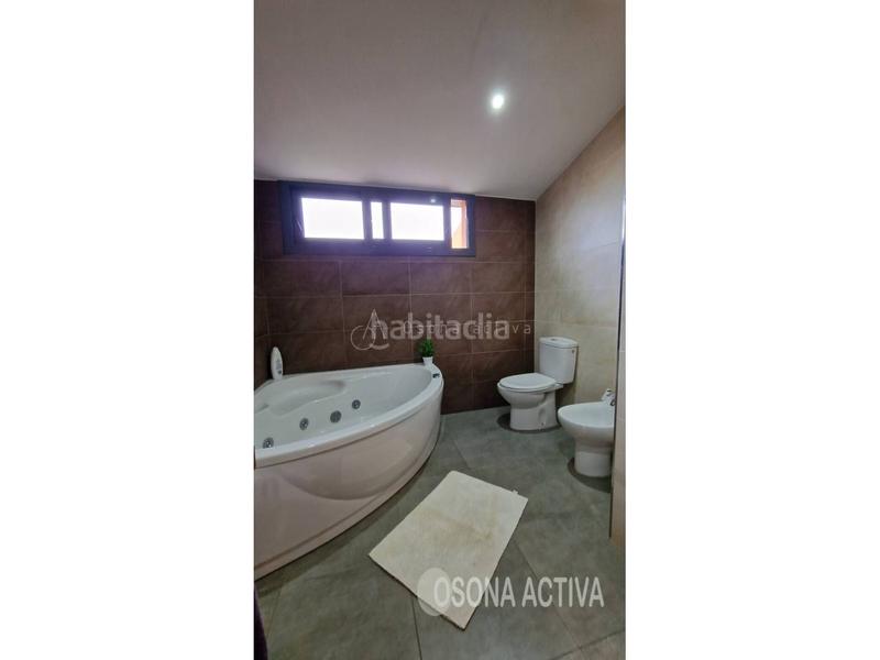 Foto 22098cdf-7d6c-4845-9d8f-4123b20b567b. Dúplex duplex en venta en Centelles