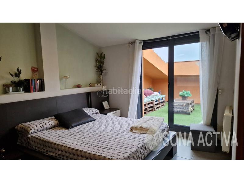 Foto 36bd7105-c82c-42b1-bc21-4ab3af066d0f. Dúplex duplex en venta en Centelles